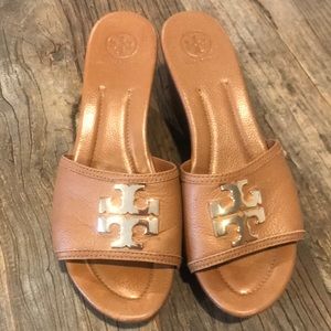 Tory Burch Platform Wedges 9.5 M